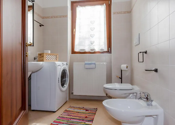Lioda Roccia Apartment *